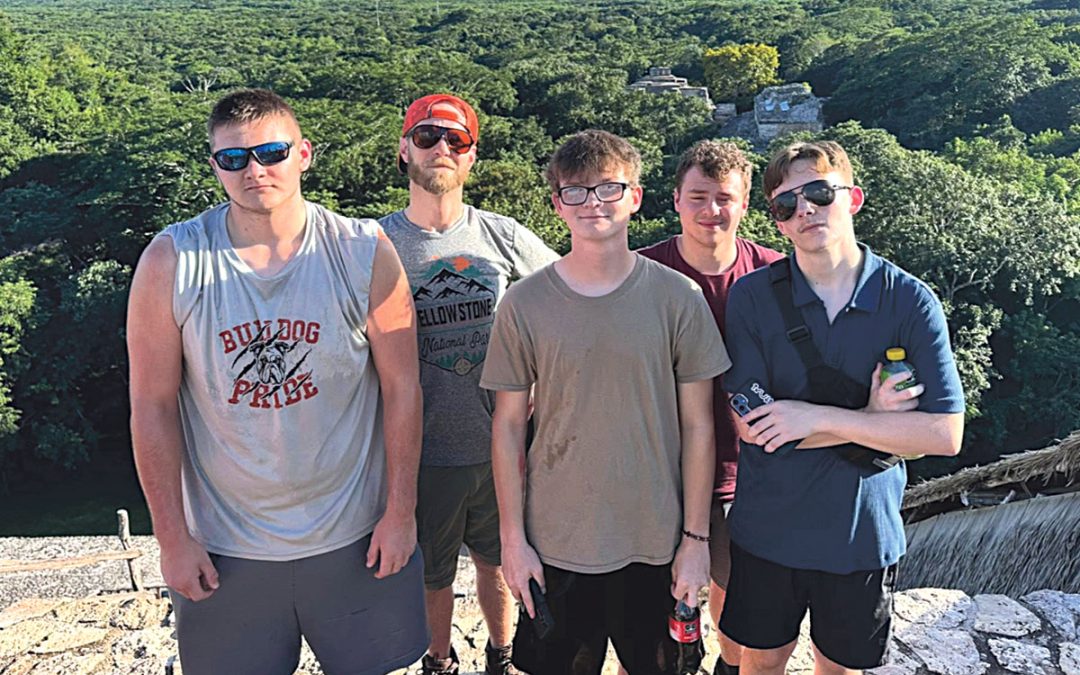High School Students, GCAC Leadership Visit Mayan Ruins with Bethel University Global Studies